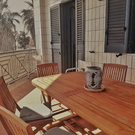 Apartamento Frontemare San Cataldo (Apulia)